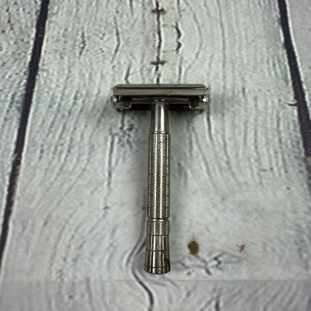 VINTAGE‎ Gillette Safety Razor With Blade - Picture 3 of 9
